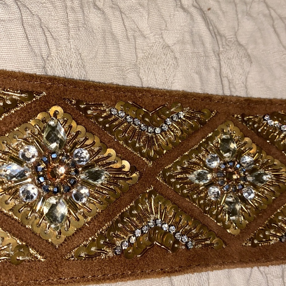 Stretch brown embellished belt NWOT